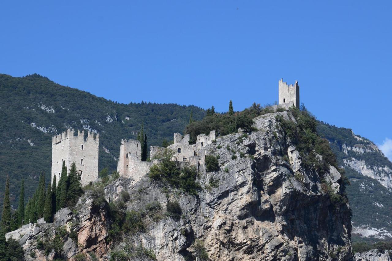Appartamento Giada Arco Bagian luar foto